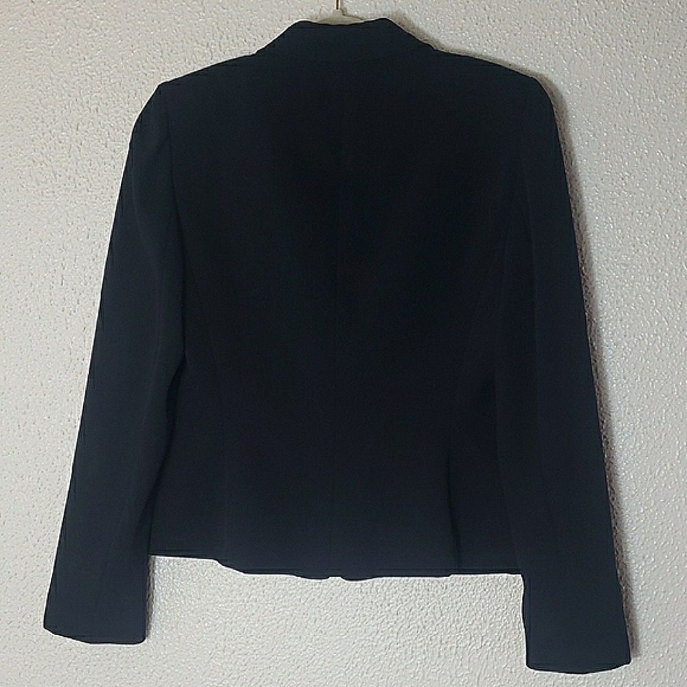 Tahari Navy Blue Button Up Blazer Professional Classic Modern Formal Womens Sz 4 - Picture 7 of 10